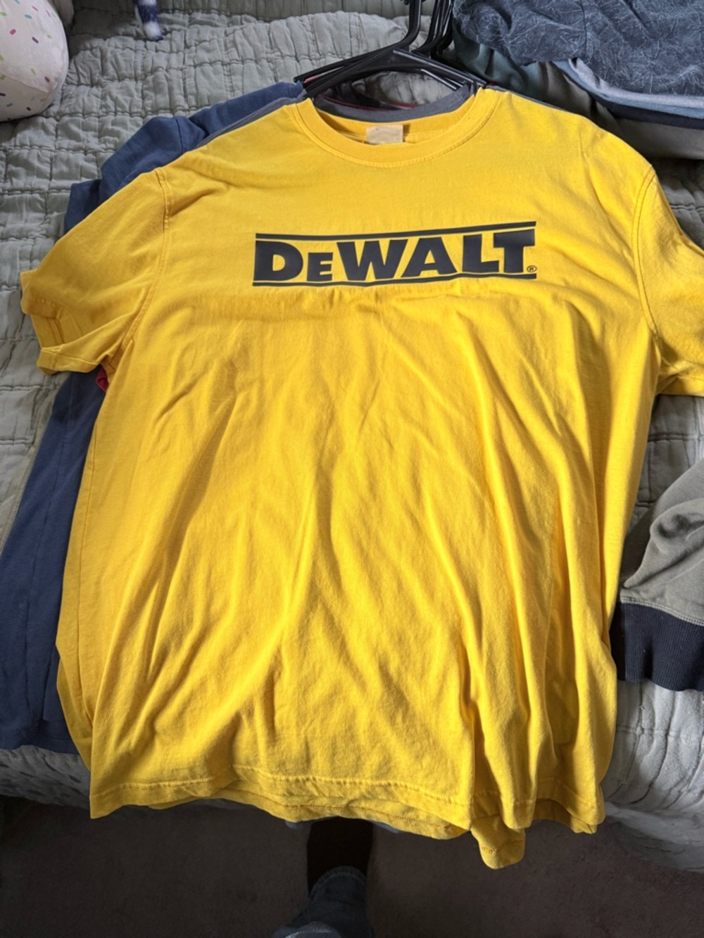DEWALT Short Sleeve Logo Tee in Bright Yellow